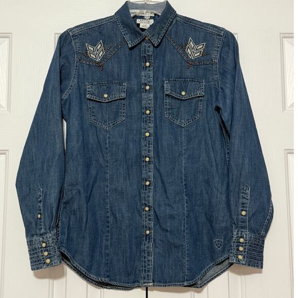 Women's Ariat Western-Style Denim Shirt w/Embroidered Design, Size L - Picture 1 of 7